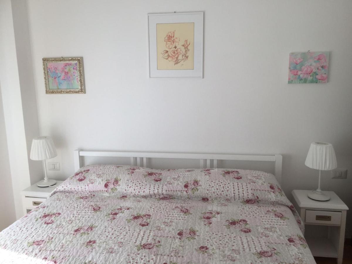 Ferienwohnung La Vie En Rose Rapallo Exterior foto