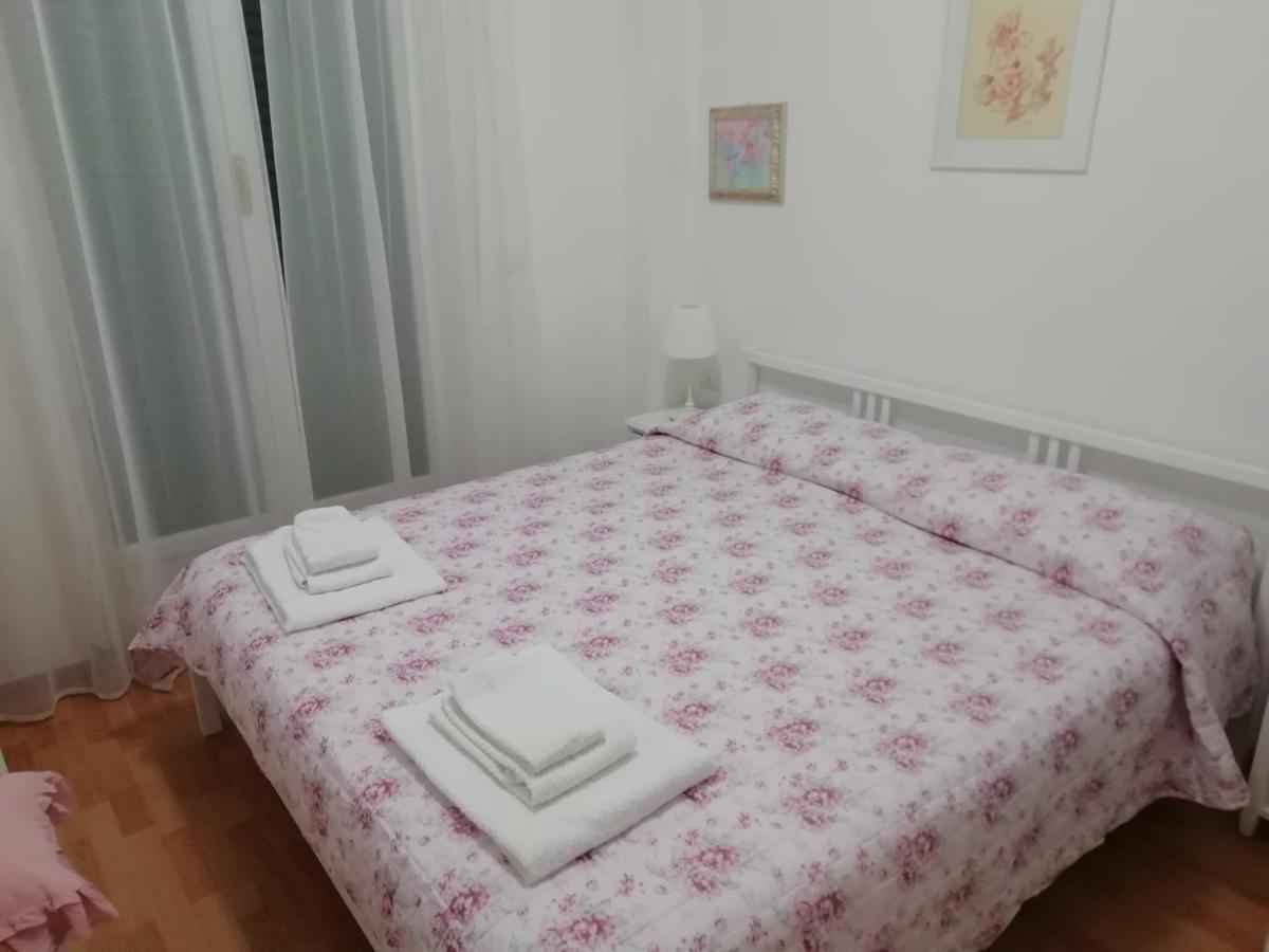 Ferienwohnung La Vie En Rose Rapallo Exterior foto